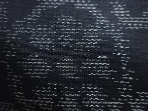 アンティーク　花唐草模様織り出し本場泥大島紬着物